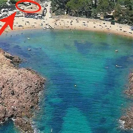 Plage De Camp Long Agay * Saint-Raphael (Var)
